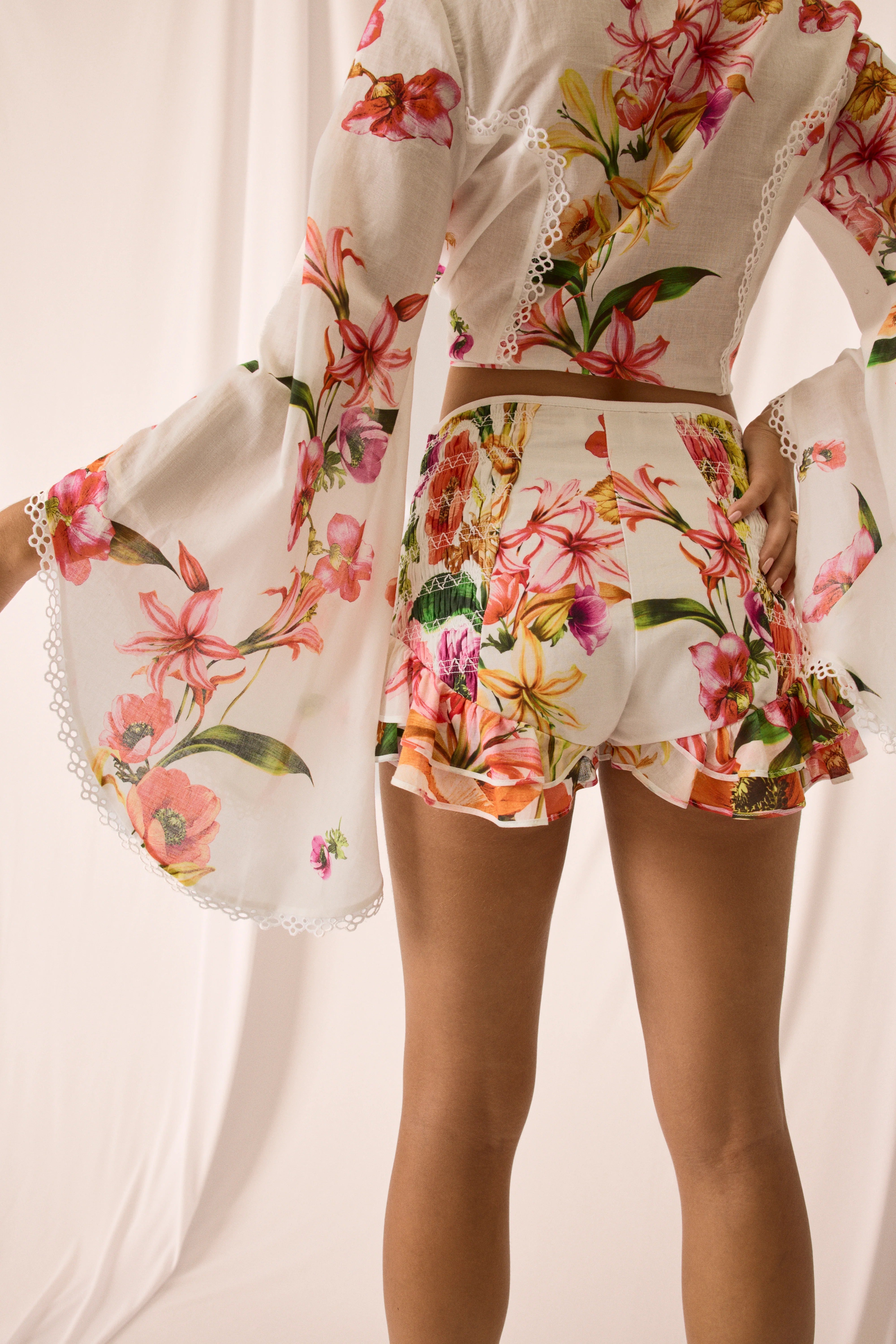 Charo Blouse Lei
